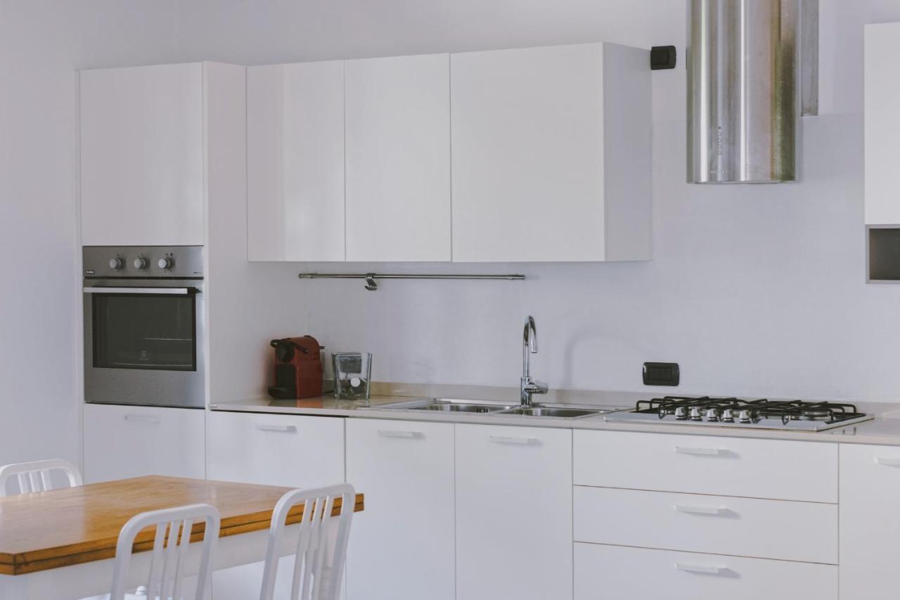 Casa Lobe - Charming Apartment In Village Centre La Morra Ngoại thất bức ảnh